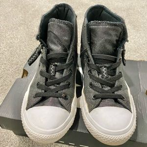 CONVERSE SHOES HIGH CUT WITH ZIPPER SIZE 1